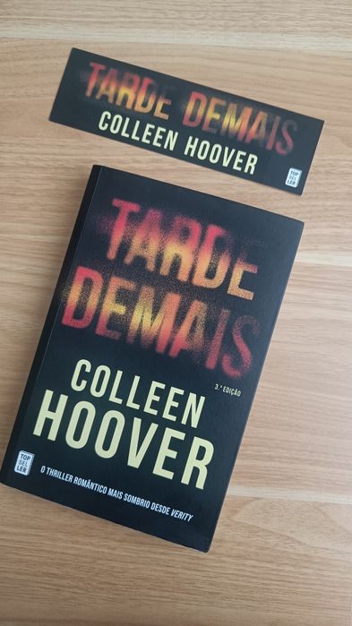 Livro Tarde Demais da Colleen Hoover