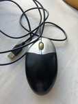 Rato óptico USB da marca HP