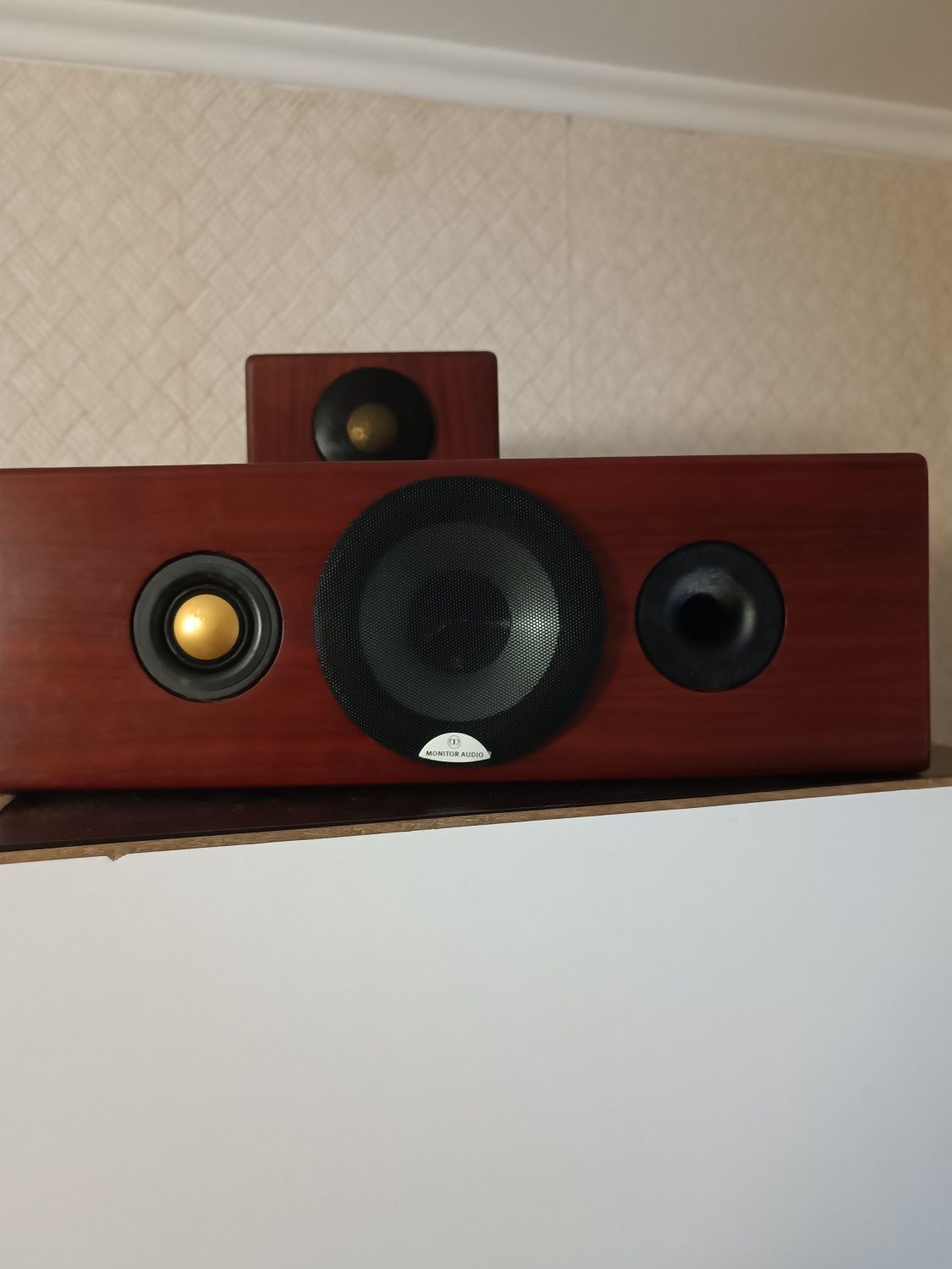 Акустика Monitor audio Radius 180, колонка центральна