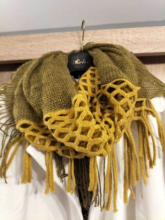 Cieplutki szaliko komin damski dwukolorowy