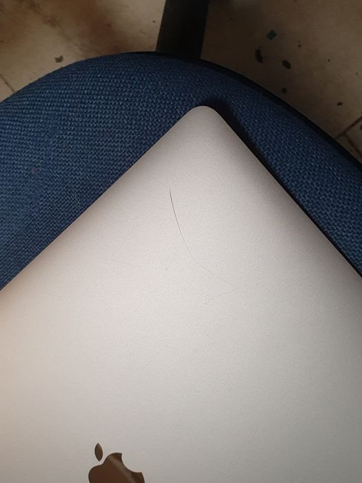 Дисплей матриця apple macbook pro a2141 space gray незначний недолік