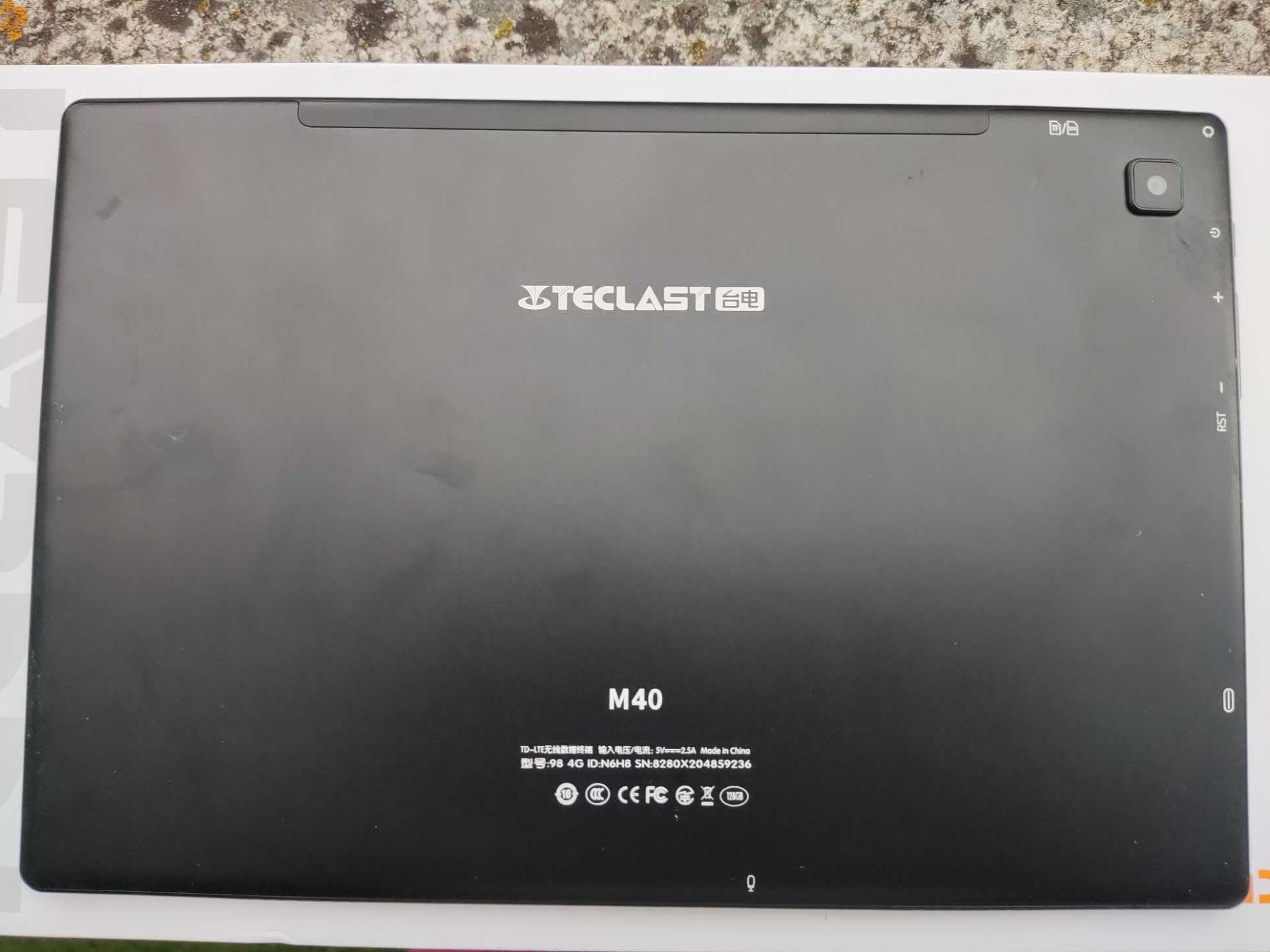 Tablet Teclast M40 (6GB/128GB) Wifi + SIM (4G) com Extras