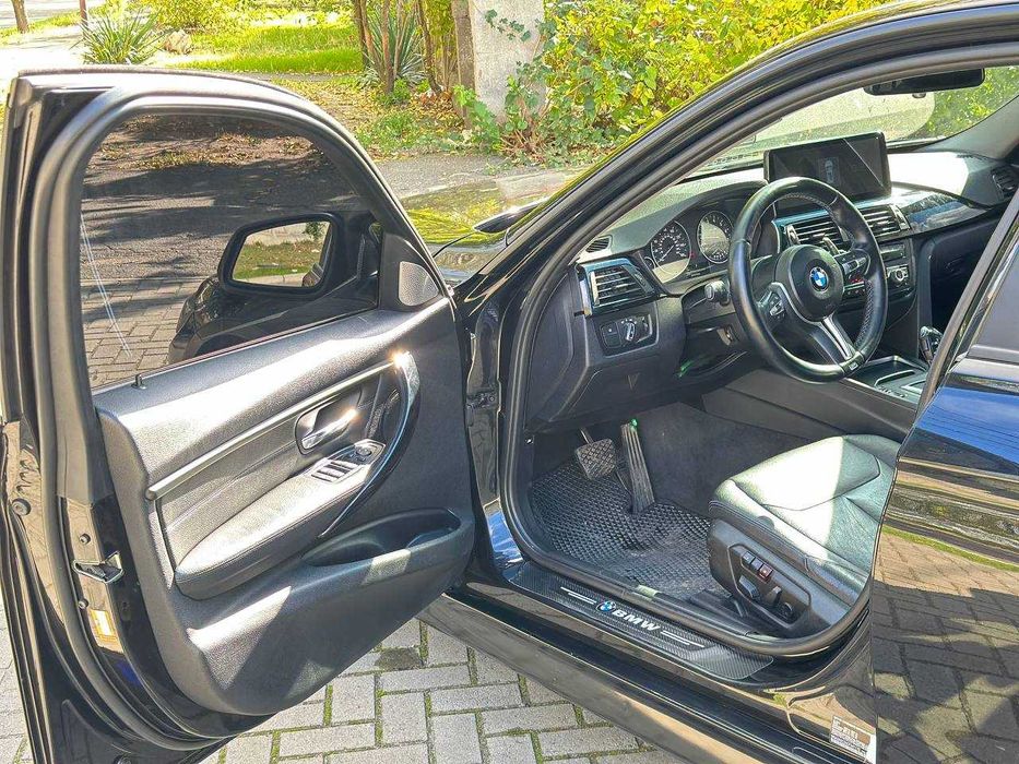 Bmw f30 328i  топова комплектація