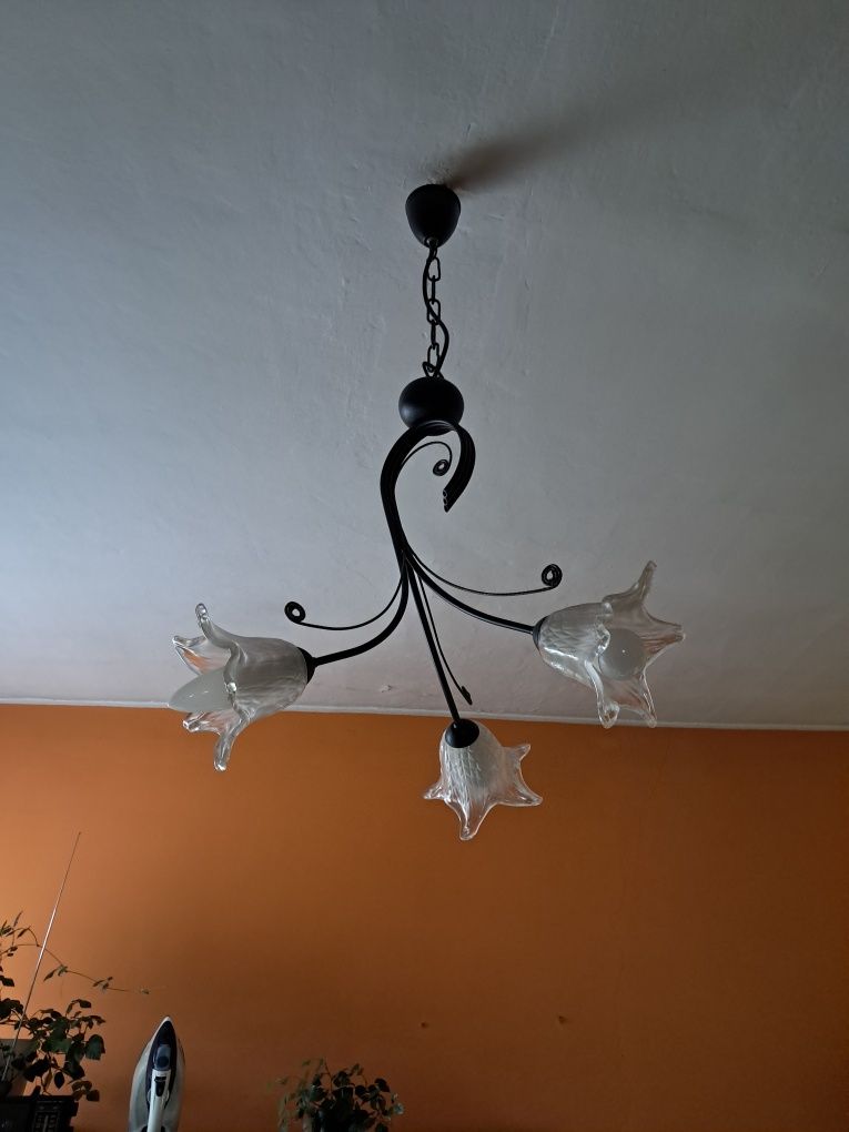 Lampa wisząca czarna 3 klosze