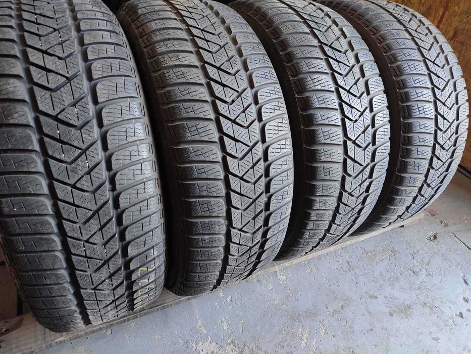 225 50 17 Pireli Sottozero 3 комплект зима