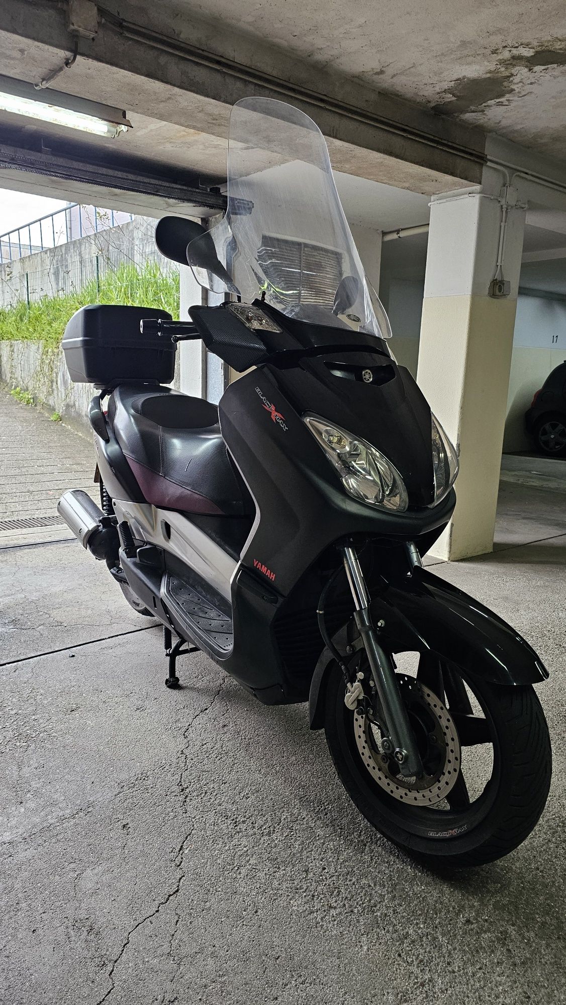 Yamaha X MAX 125
