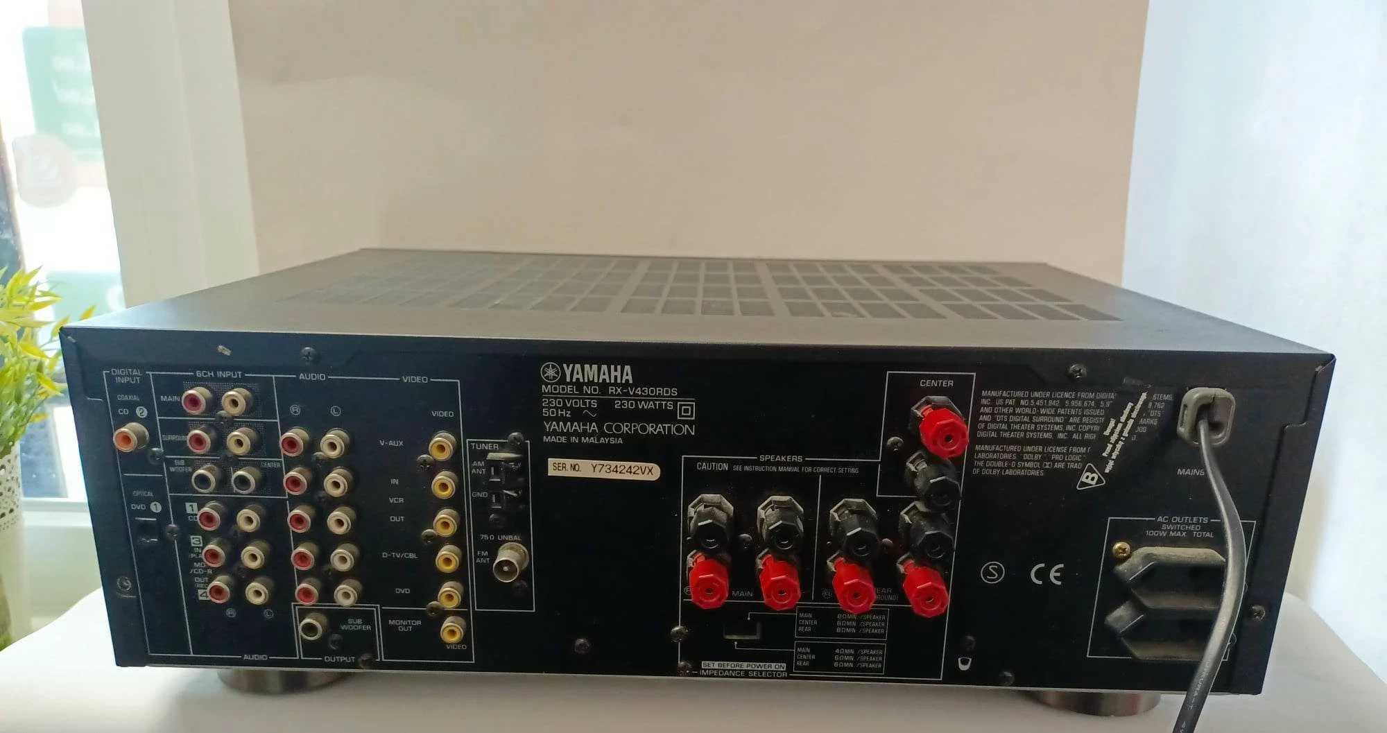 Amplituner YAMAHA RX V-430 RDS oraz nowy pilot.