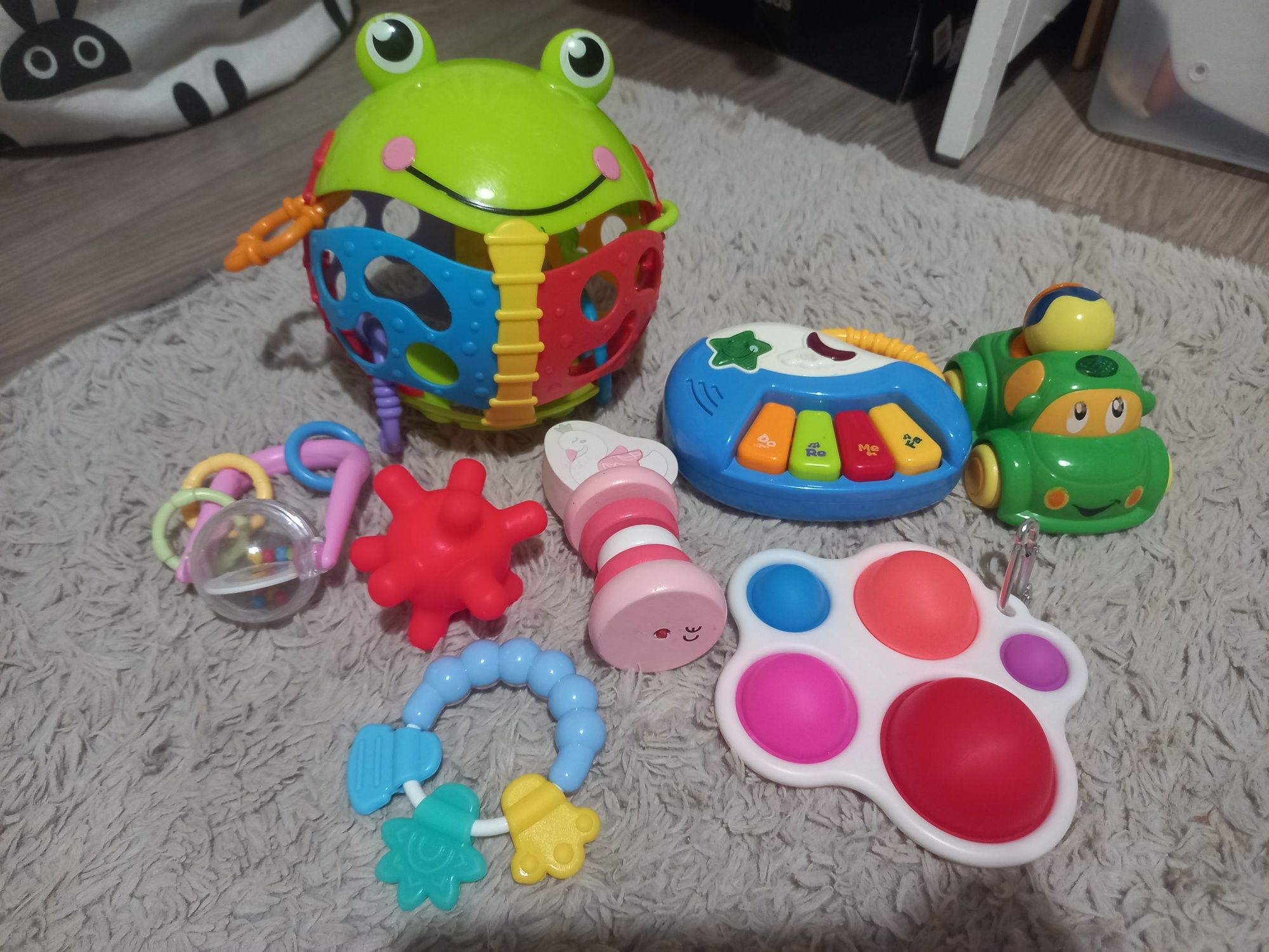 Zabawki dla niemowlat
