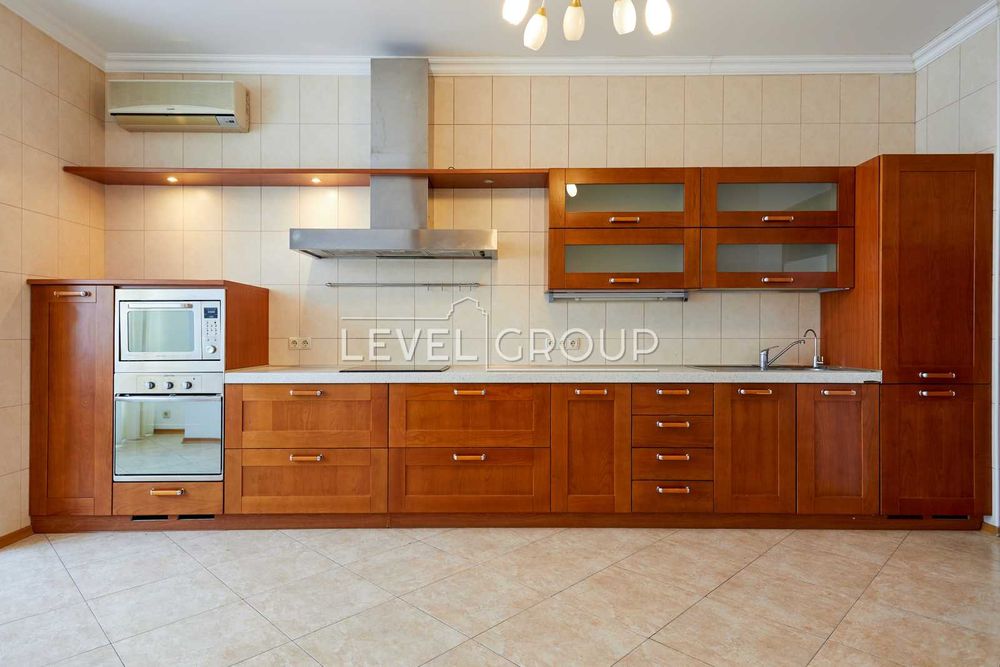 Зниження ціни! Продаж просторої квартири ЦЕНТР Паторжинського