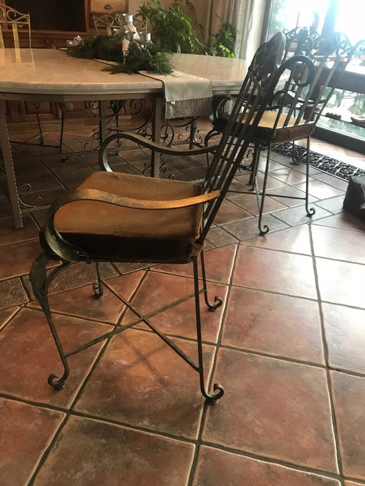 Stół z 6 krzesłami