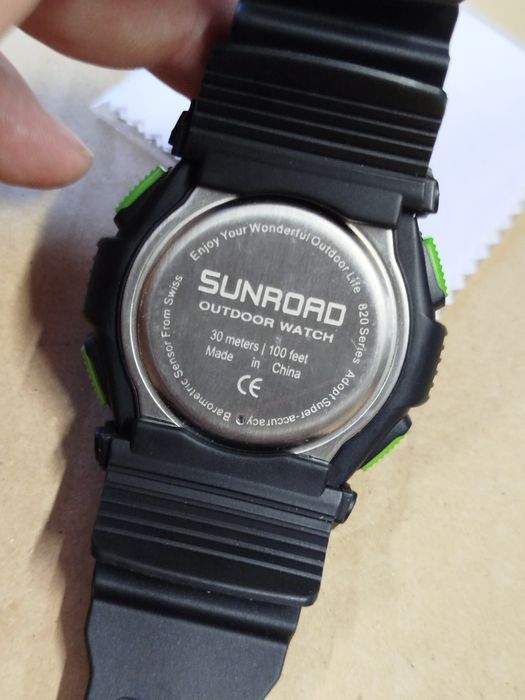 Zegarek turystyczny Sunroad FR820A (A11)