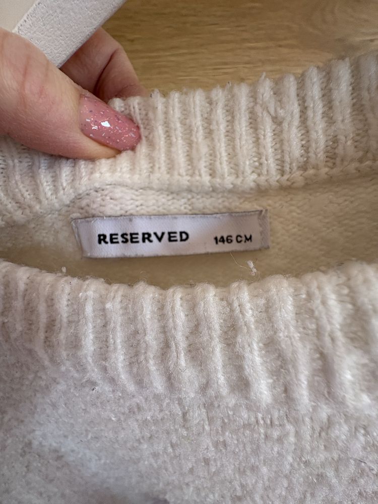 Sweterk Reserved r. 146