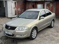 Продам офіційний Nissan Almera