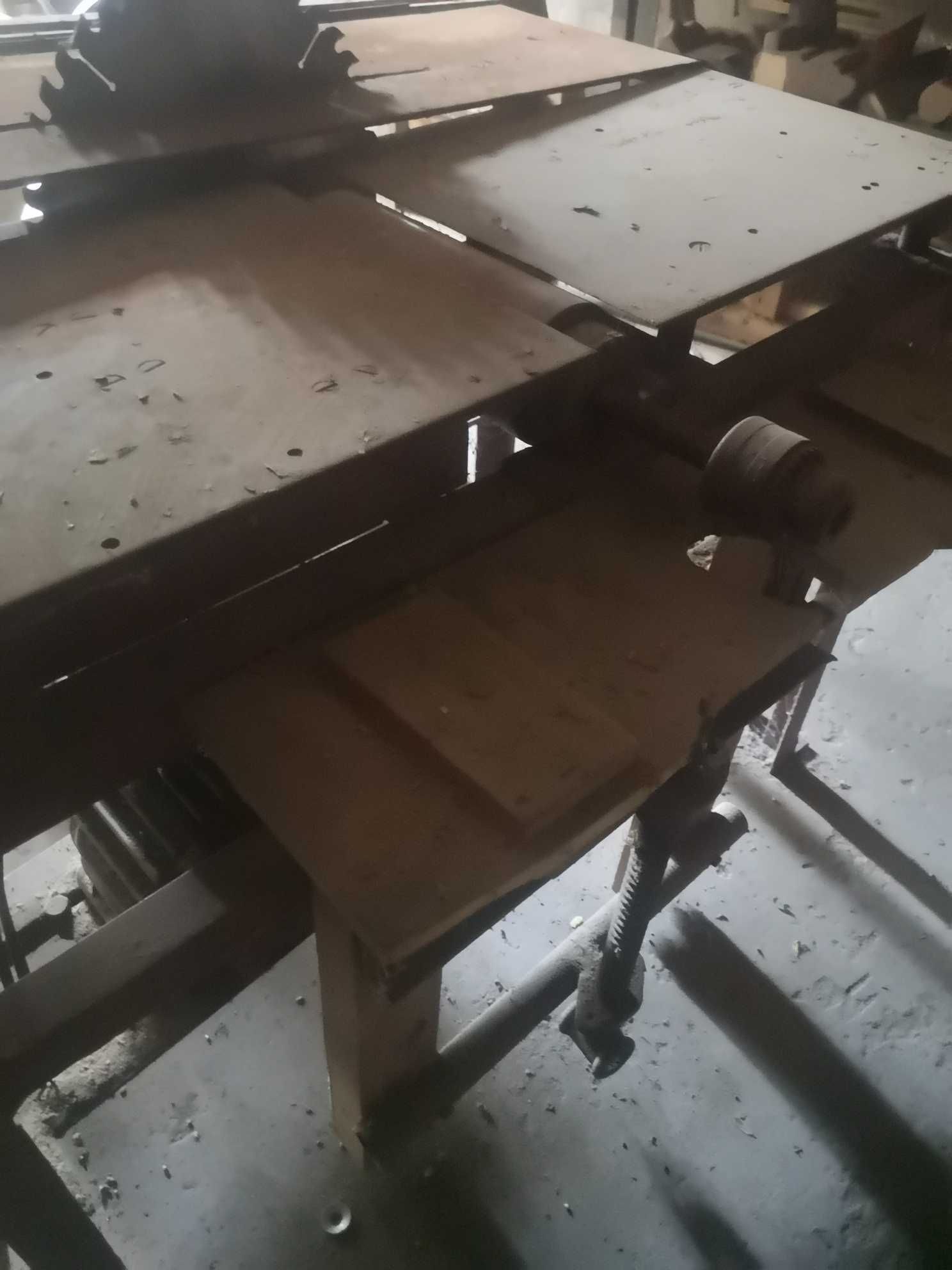 Piła z wyrówniarką 3 kw