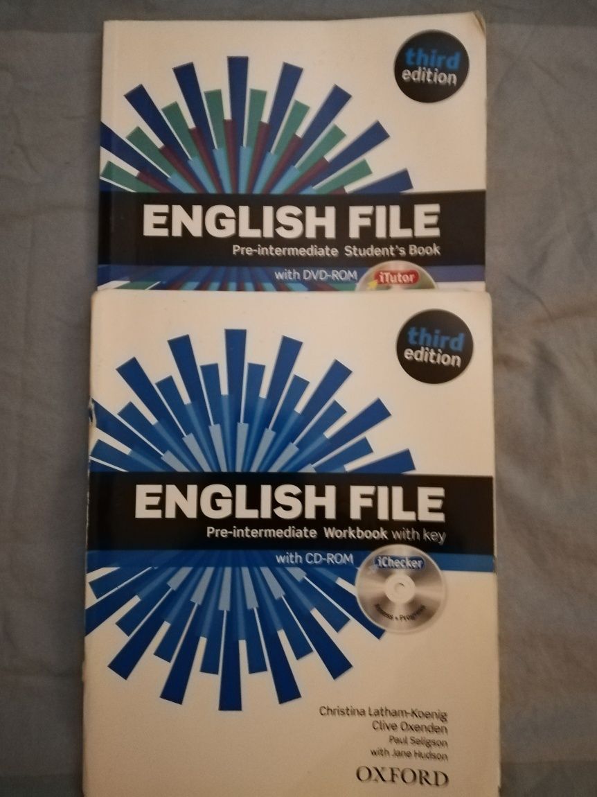 English File Student's Book /Workbook