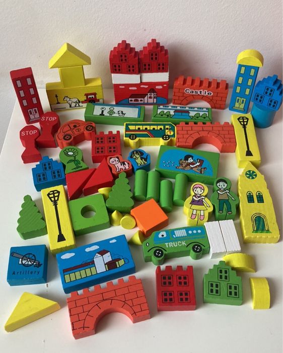 Деревʼяний конструктор