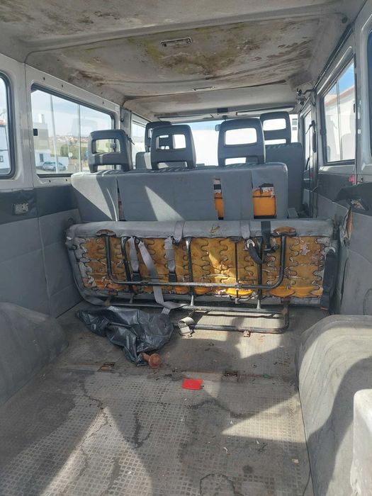 Mercedes MB 100 9 Lugares