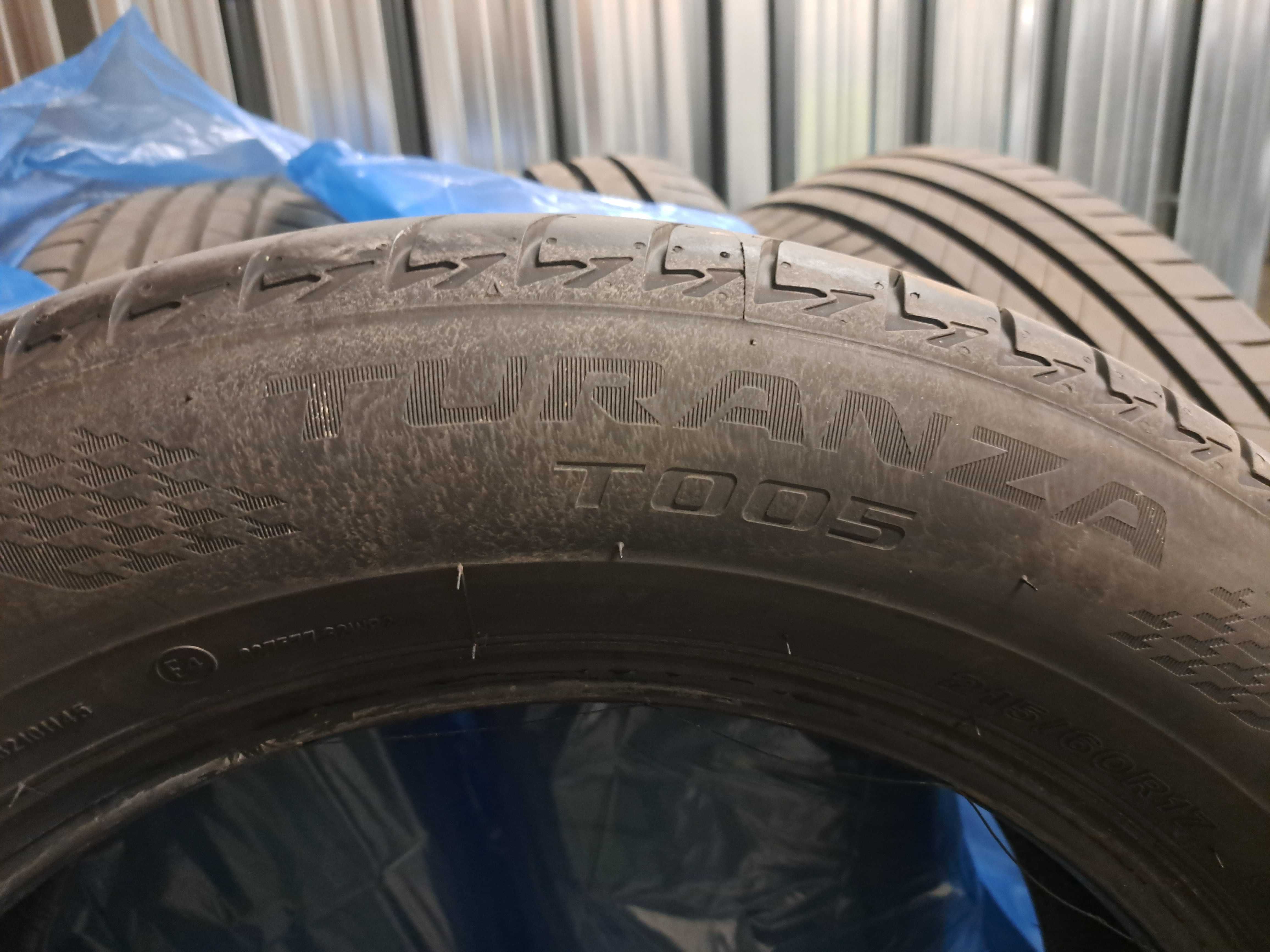 Bridgestone Turanza T005, 215/60 R17, jak nowe