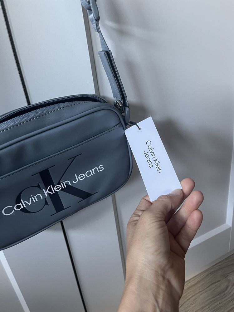 Calvin Klein nowa torebka listonoszka