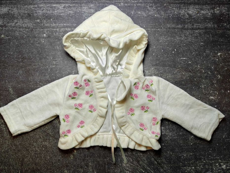 Śmietankowa bluza/bolerko