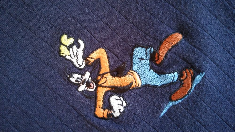 Гуфі Дісней товстенький лонгслів, кофта на 7-8р.