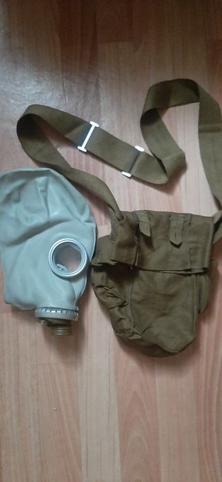 Продам противогаз Гражданский ГП-5 (Без фильтра)