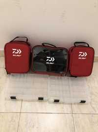 Kit bolsas/caixas arrumação Daiwa