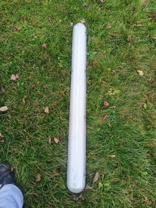 Lampy garażowe 5 sztuk