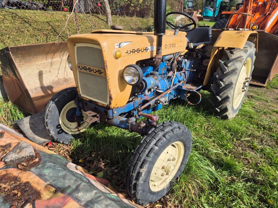 Ciągnik rolniczy Traktor URSUS C-330 C-335 C330 Oryginał lakier