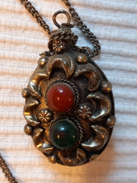 Wisiorek,przywieszka ,perfumetka posrebrzana vintage