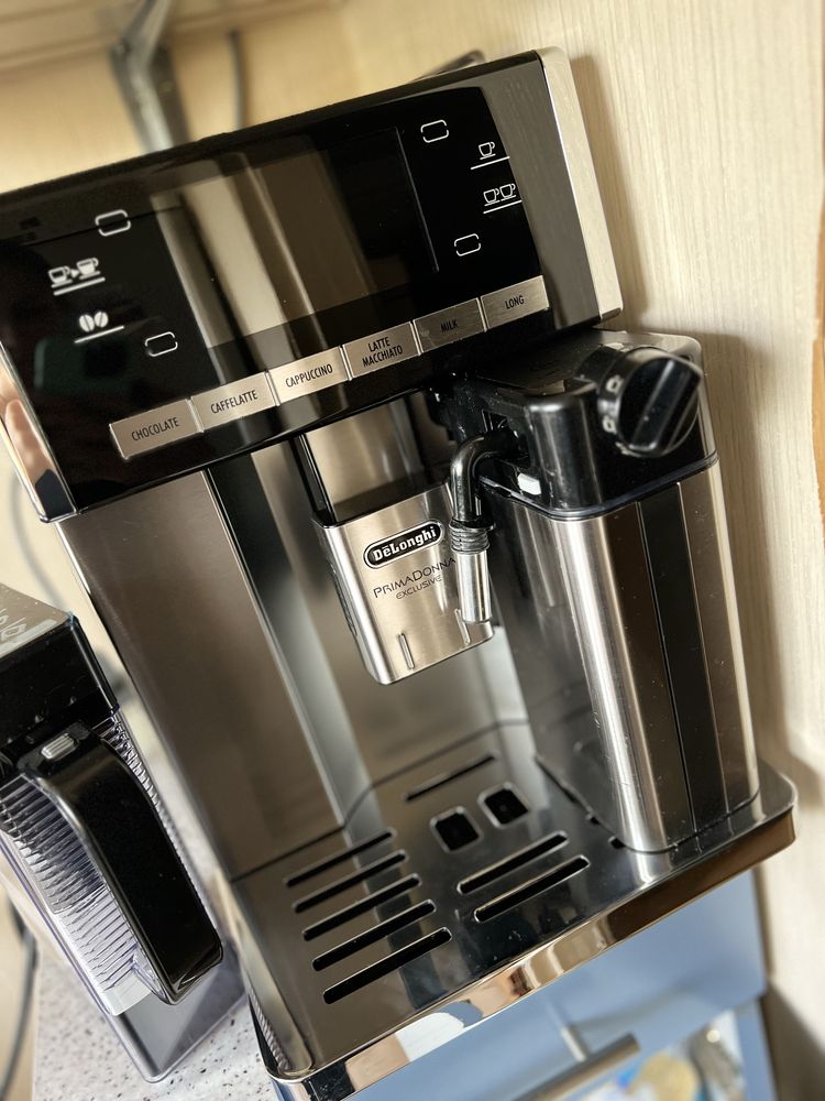 Кофемашина Delonghi primadonna exclusive