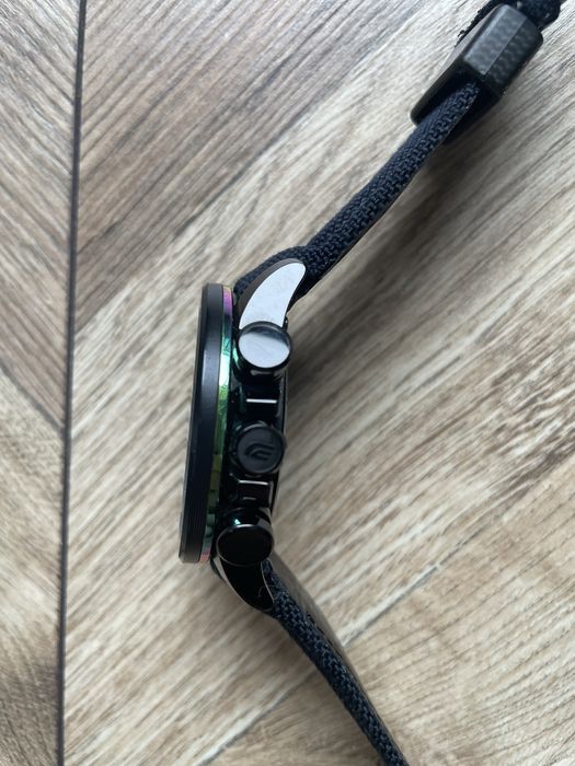 Zegarek Casio EQB-800TR-1AER scuderia torro rosso edycja limitowana