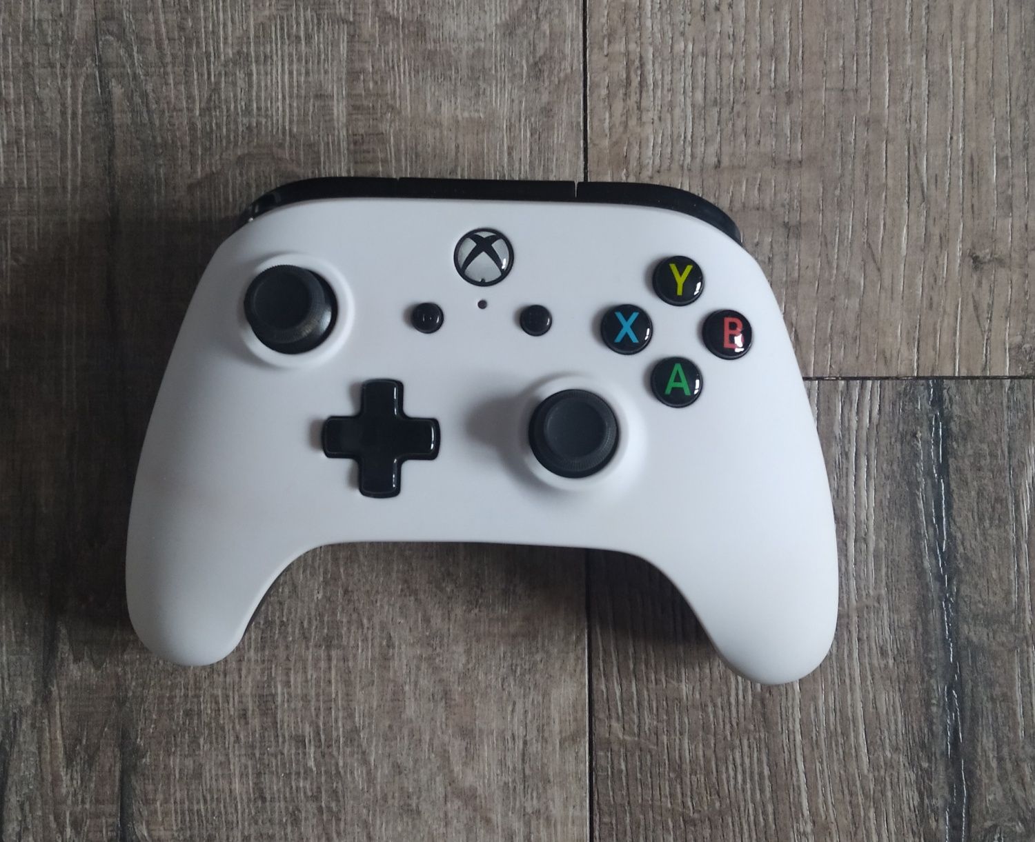 Pad Xbox One Biały Wysyłka