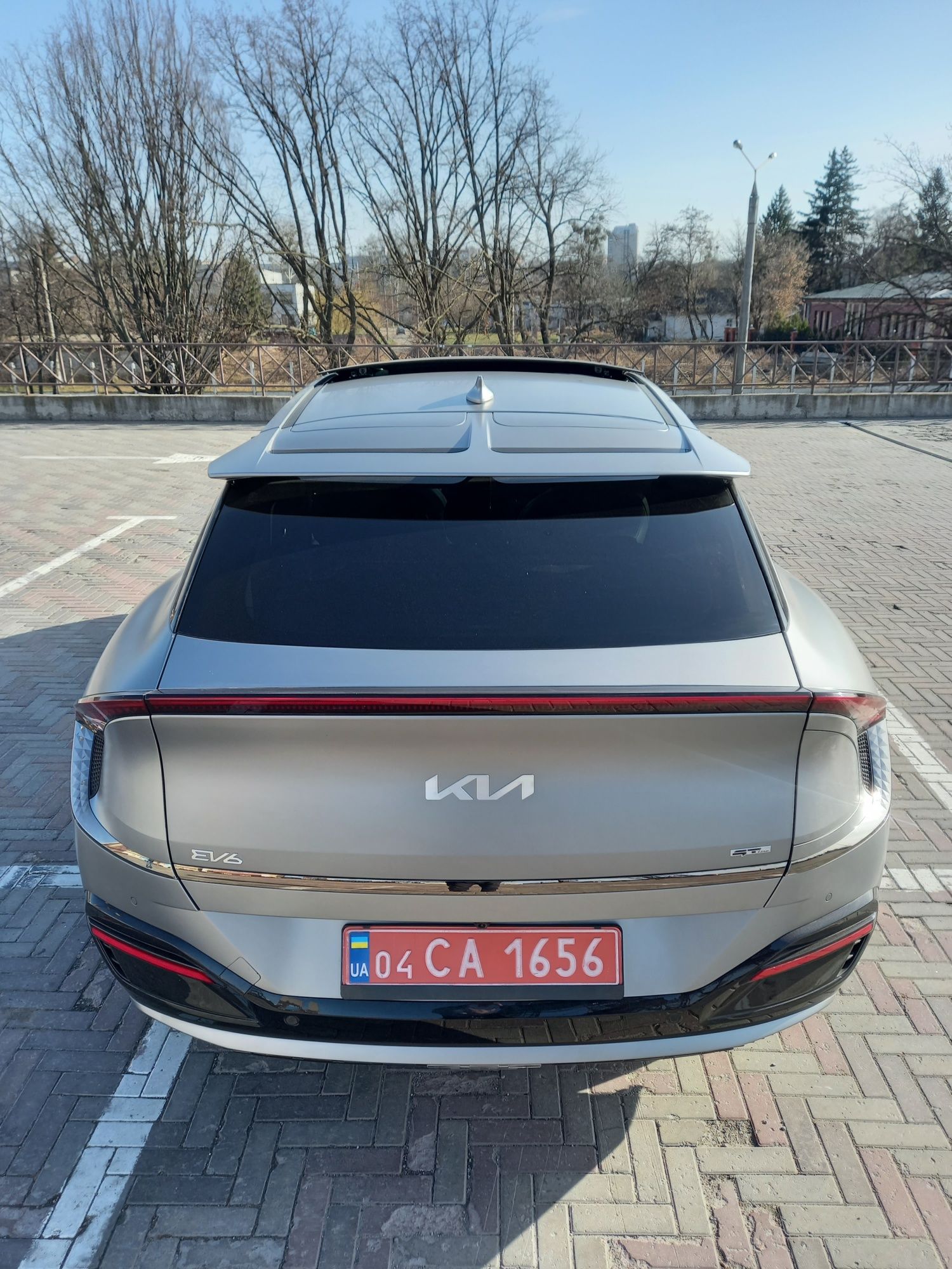 Продам Kia EV6 GT-Line 77.4kWh (325к.с) AWD