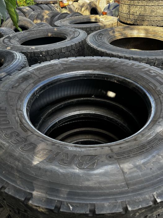 Шины  Bridgestone 315/70 r22.5
