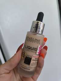 Eveline cosmetics liquid Control foundation 002