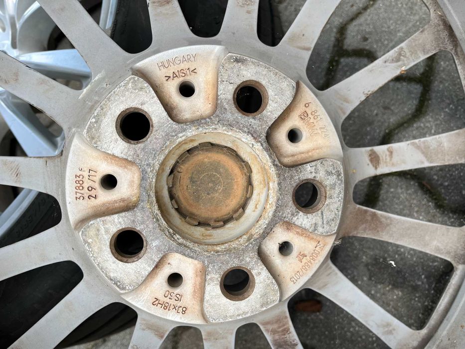 Felgi alu BMW G30 8x18 ET30 5x112 oryginalne 4 szt