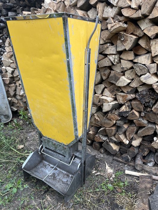 Продам кормовий автомат для свиней