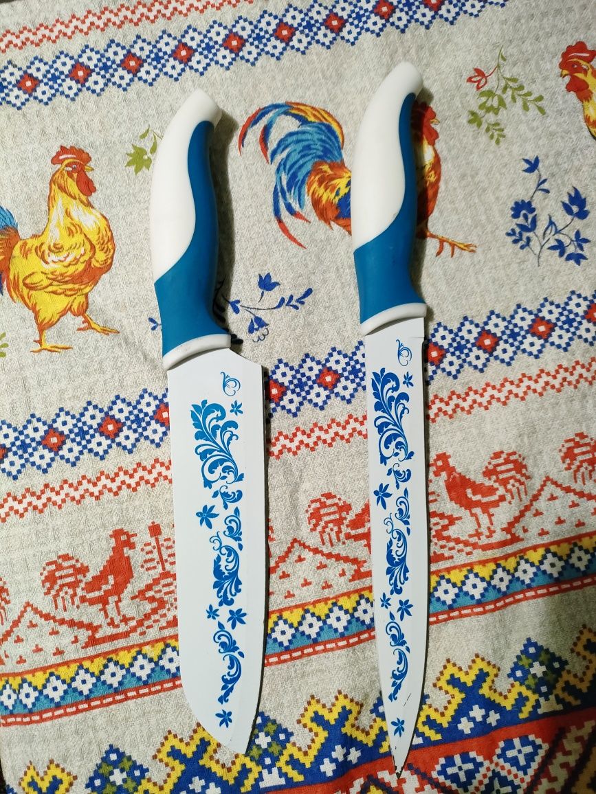 Продам два ножа с кухонного набора. Новые.!!