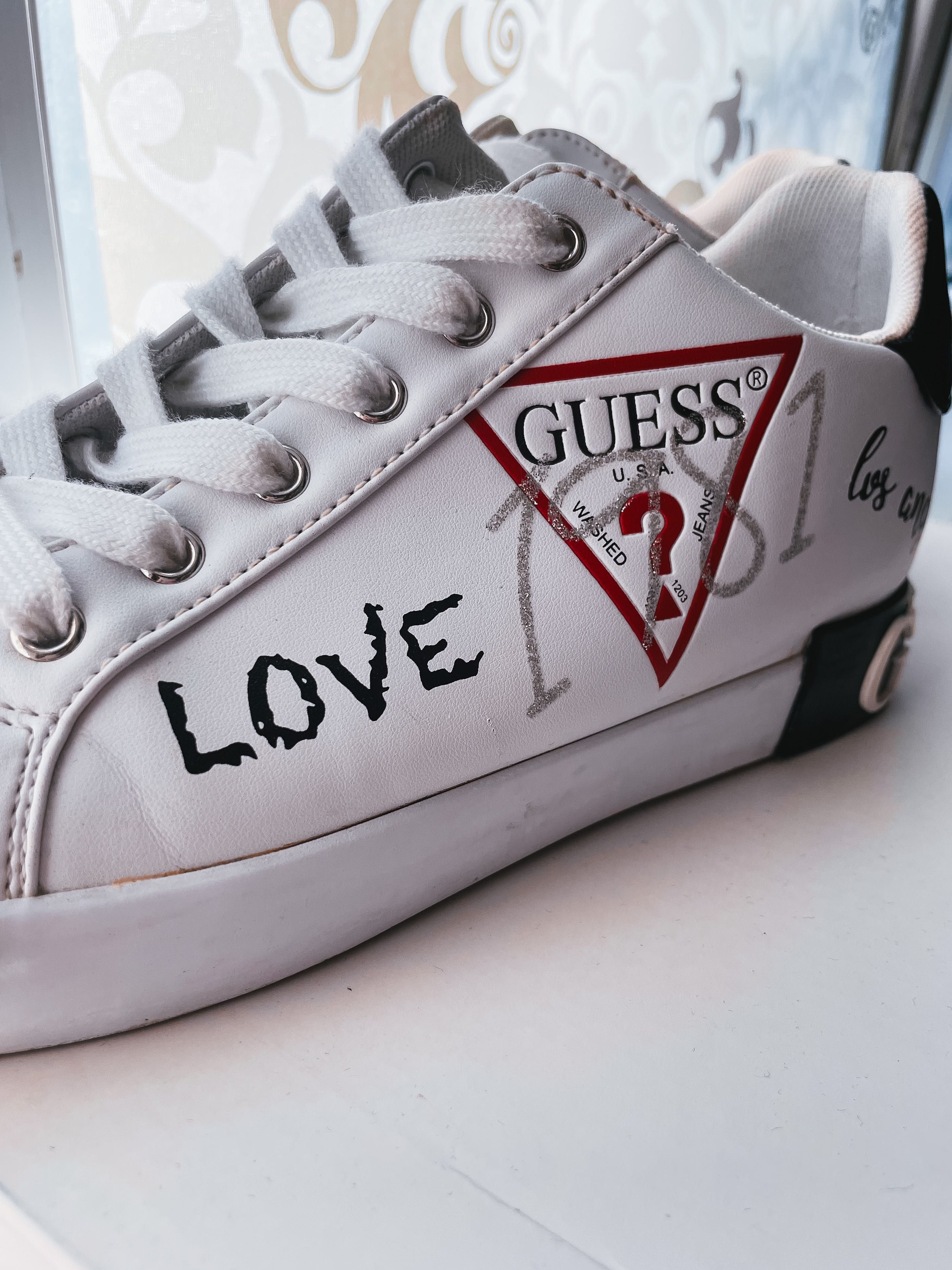 Кеди Guess оригінал, 39-40р, 25,5см