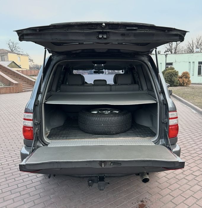 Продам ЛЕГЕНДУ Toyota Land Cruiser 100 2004 4.7 газ