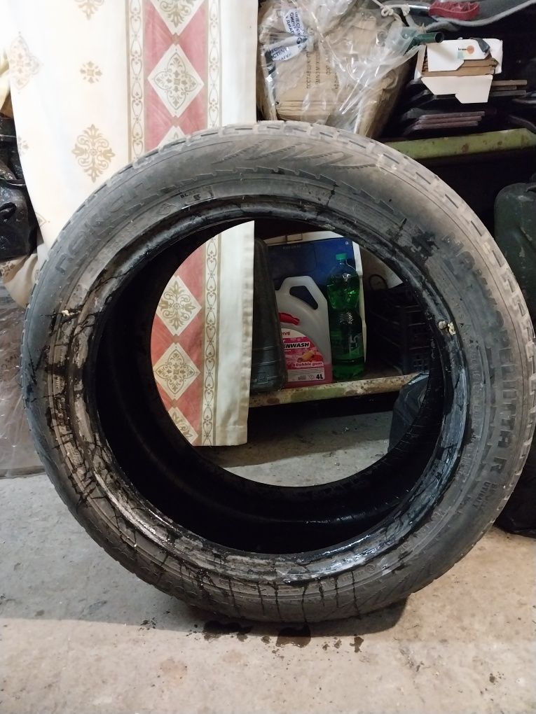 Продам резину шины Hakkapeliitta 255/50 r19 зима зимняя