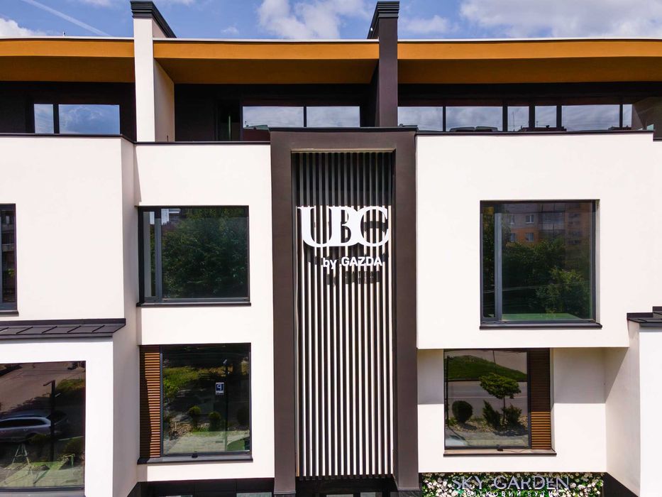 Оренда офісу 230 м² у бізнес-центрі UBC, Ужгород, 4 поверх – BC 405