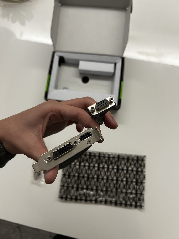 Asus GT710 como nova