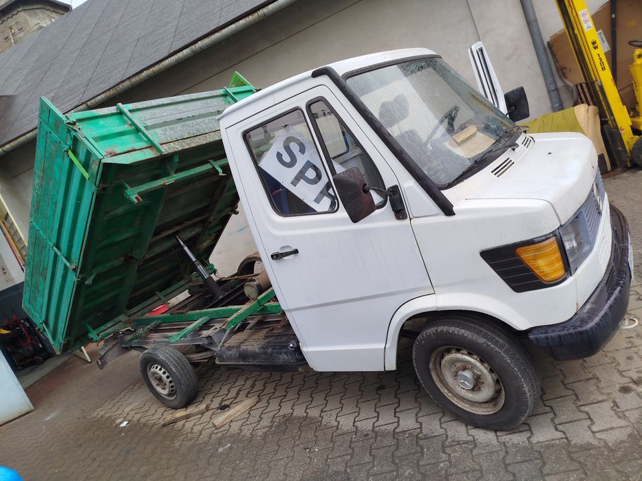 Sprzedam wywrotkę lub zamienię na auto dostawcze lub lawetu uszkodzone