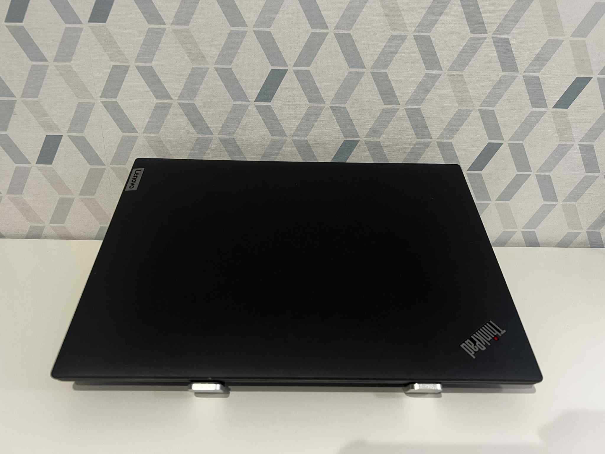 Lenovo ThinkPad T14 Gen 4 i7-1360P 13. gen / 16GB LPDDR5X  / 512GB SSD
