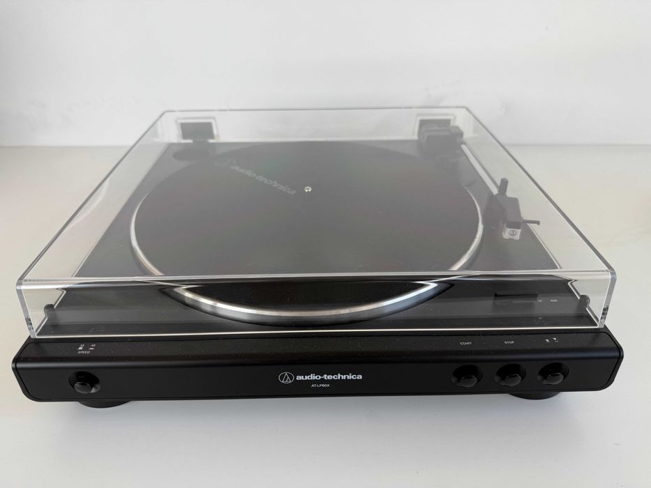 toca-discos Audio Technica AT-LP60x