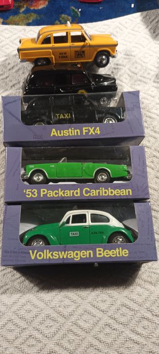 Miniaturas de colecção novas