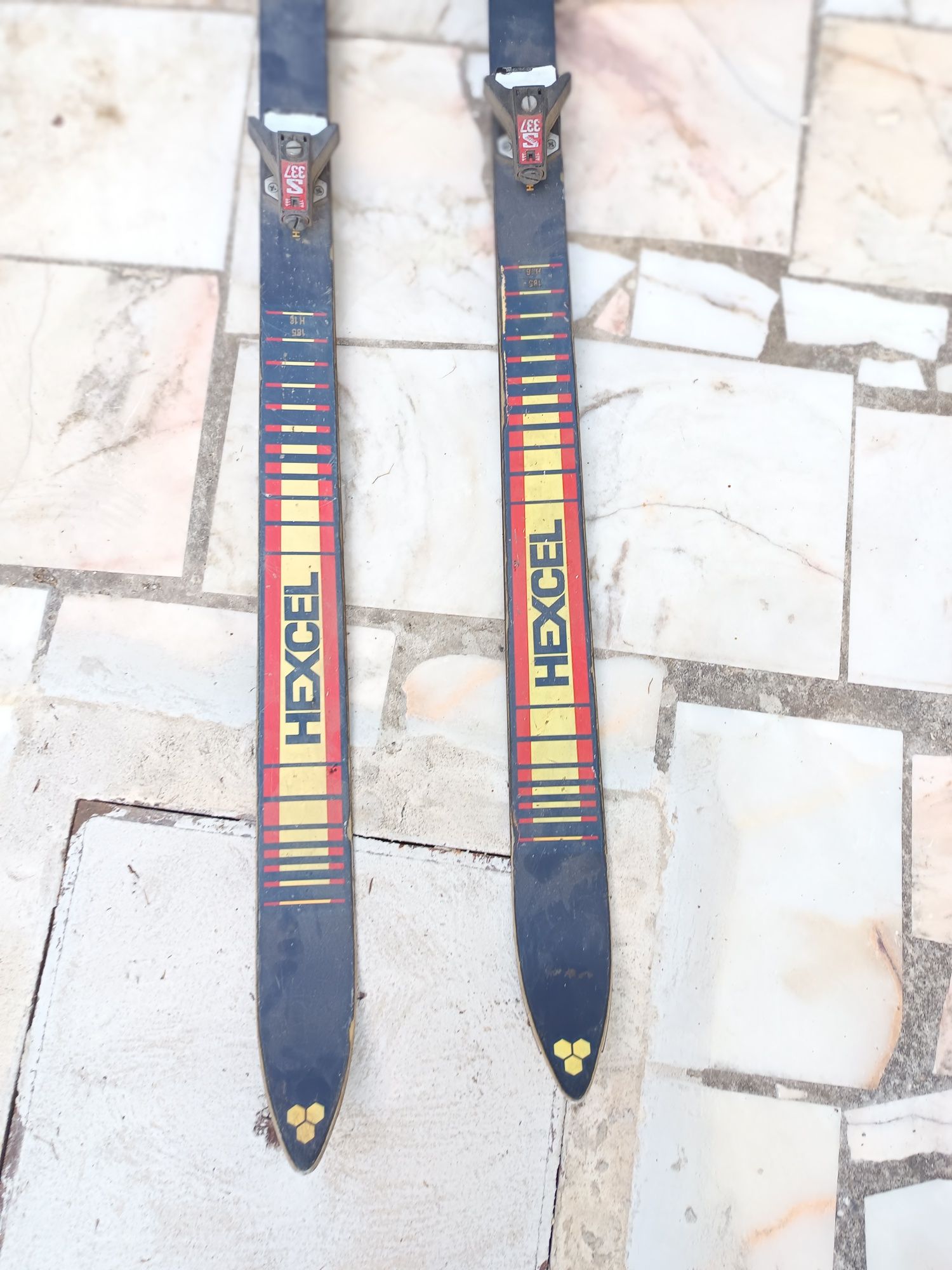 Skis Sundance II Hexcel