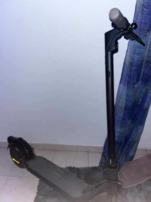 Trotinete eletrica F25E 2